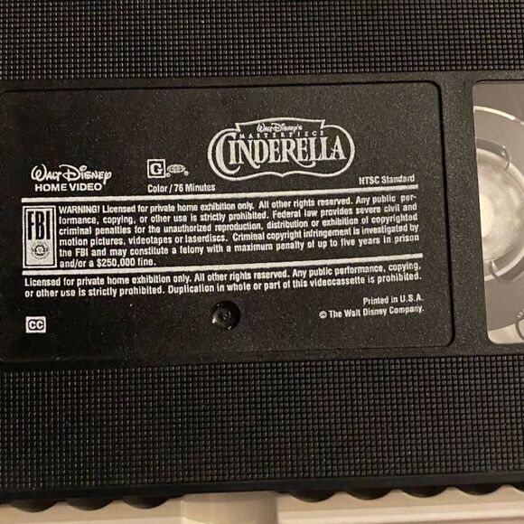 DISNEY Masterpiece Classic VTG Tapes Cinderella Lion King Aladdin Pinocchio - Picture 5 of 9